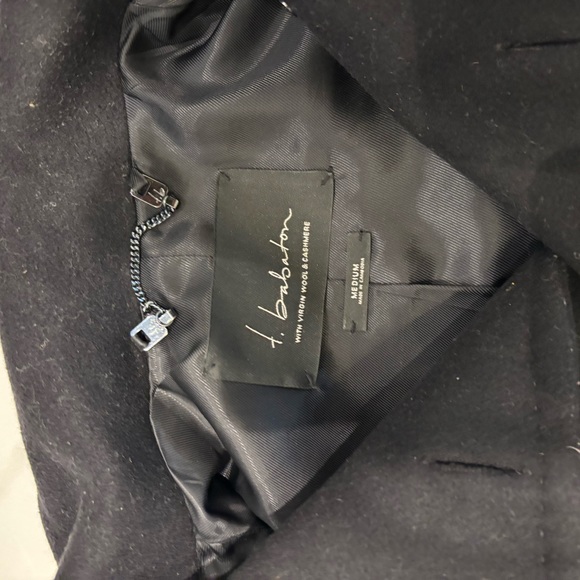 Black Aritzia Babaton woman’s winter jacket - Picture 2 of 2